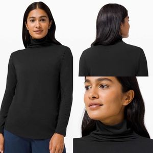 Lululemon NWT Hold Tight Turtleneck Size 2